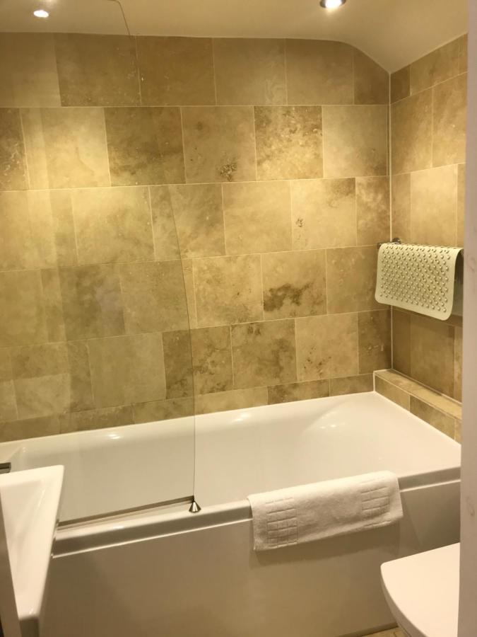 The White Swan Hotel Scotter Екстериор снимка